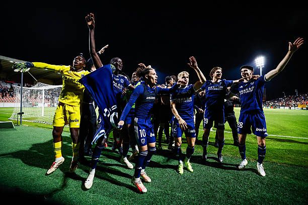 paris fc2.jpg